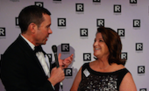 Red carpet US 2015: Julie Tracy, Wright Medical