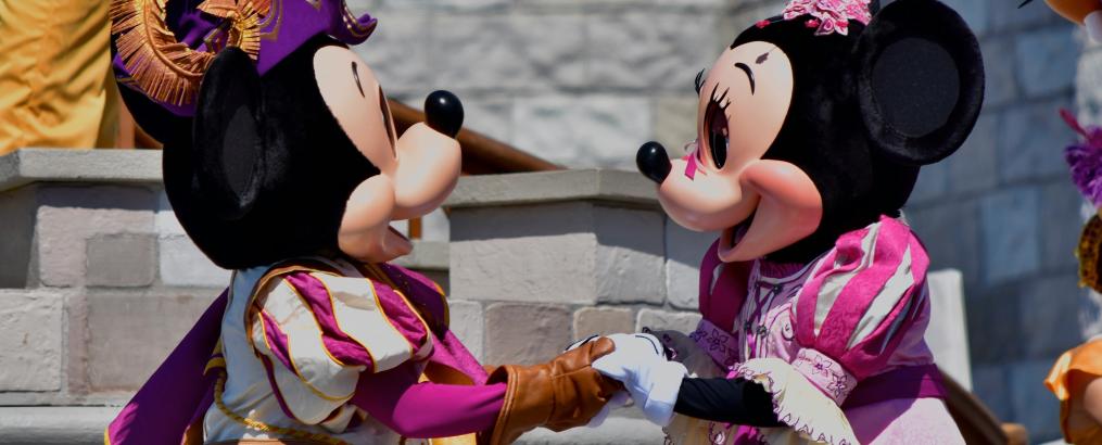 Mickey and Minnie. Source: Unsplash